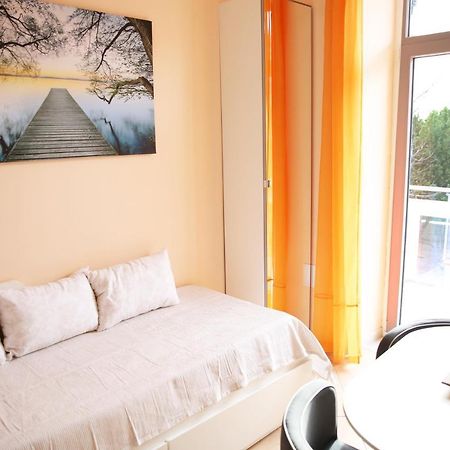 קריקווניצה Villa Mit Whirlpool Fuer 32 Per מראה חיצוני תמונה